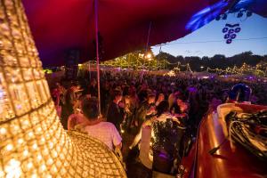 20220610 2252 Bacchus MaxKneefel 94066