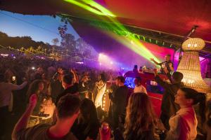 20220610 2254 Bacchus MaxKneefel 94102